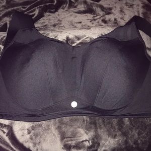 Livi Active 44F Sports Bra